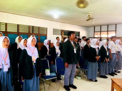 Kegiatan Hari Pertama LDK OSIM-MPK MAN 1 Ketapang Berlangsung Sukses