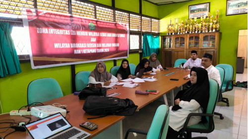 Kepala MAN 1 Ketapang Pimpin Rapat Zona Integritas untuk Tingkatkan Akuntabilitas dan Transparansi