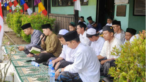 MAN 1 Ketapang Gelar Acara Maulid Nabi Muhammad SAW dengan Penuh Khidmat