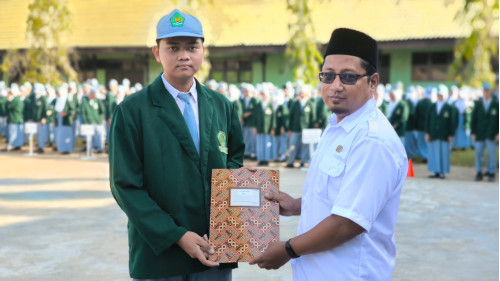 Siswa MAN 1 Ketapang Raih Prestasi Gemilang di KSM Biologi Terintegrasi