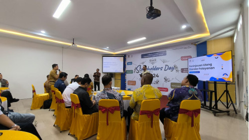 MAN 1 Ketapang Ikuti FGD Forum Konsultasi Publik Peninjauan Ulang Standar Pelayanan Publik