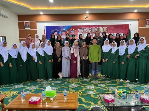 Rohis MAN 1 Ketapang Mengikuti Seminar Moderasi Beragama
