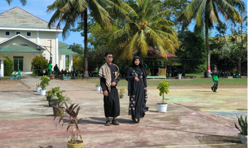 MAN 1 Ketapang Gelar Classmeeting Lomba Fashion Show: Arabian Look