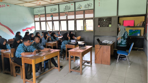 Untuk Menjaga Kualitas Pembelajaran, MAN 1 Ketapang Melaksanakan Supervisi kepada Guru