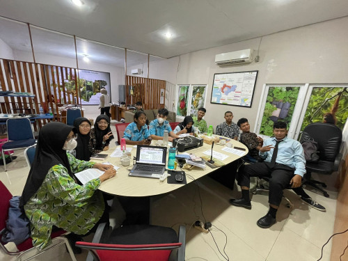 Siswa-Siswi MAN 1 Ketapang Ikuti Kegiatan GYM Angkatan 2 di Balai Taman Nasional Gunung Palung